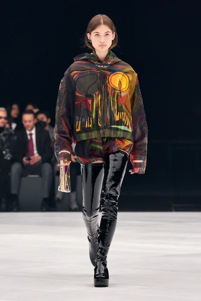 Look 53